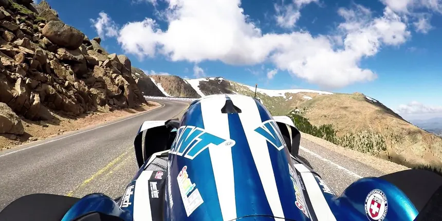 Pikes Peak: La Carrera a las Nubes que Devora Coches y Escupe Leyendas