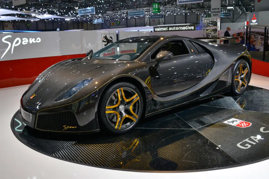 Gta Spano carbono y oro
