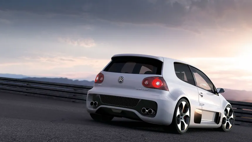 Vista trasera del Golf Gti w12 