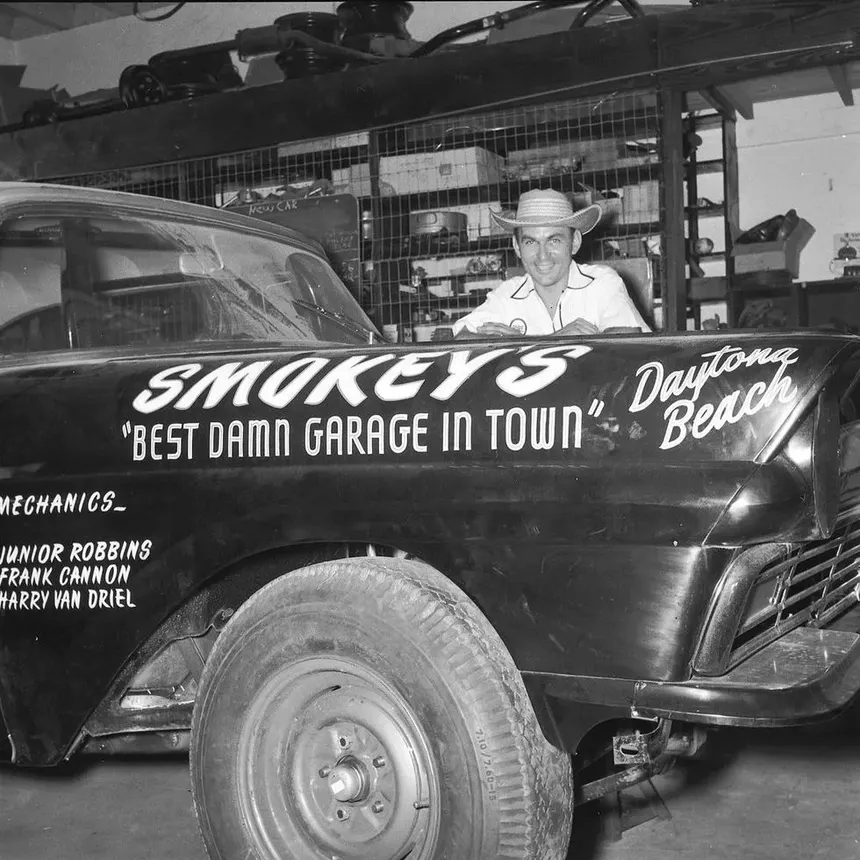 Smokey's bast damn garage in town