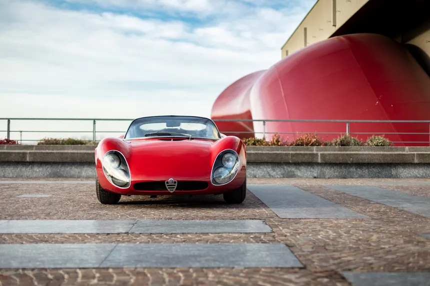 alfa romeo 33 stradale