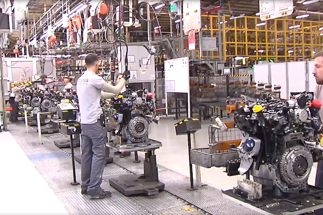 Línea de motores en la fábrica de Valladolid
