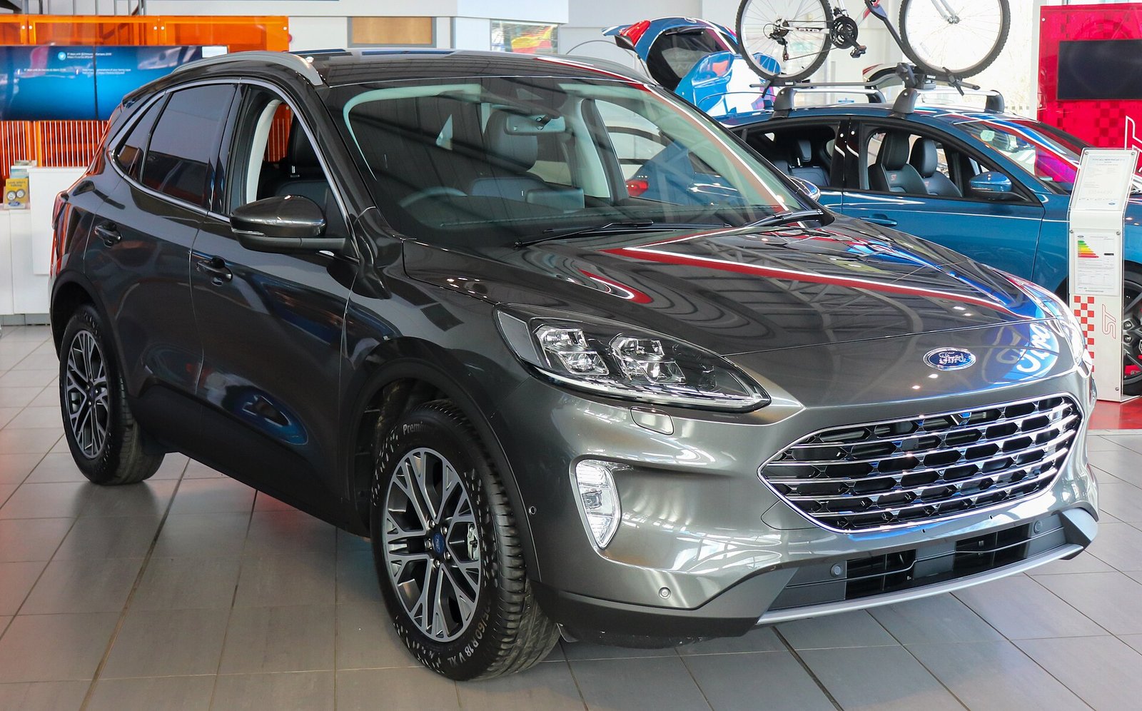 Ford Kuga ibrida plug-in, costruita ad Almussafes