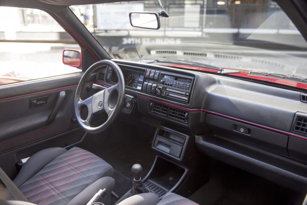 Interni della Golf GTI Mk2
