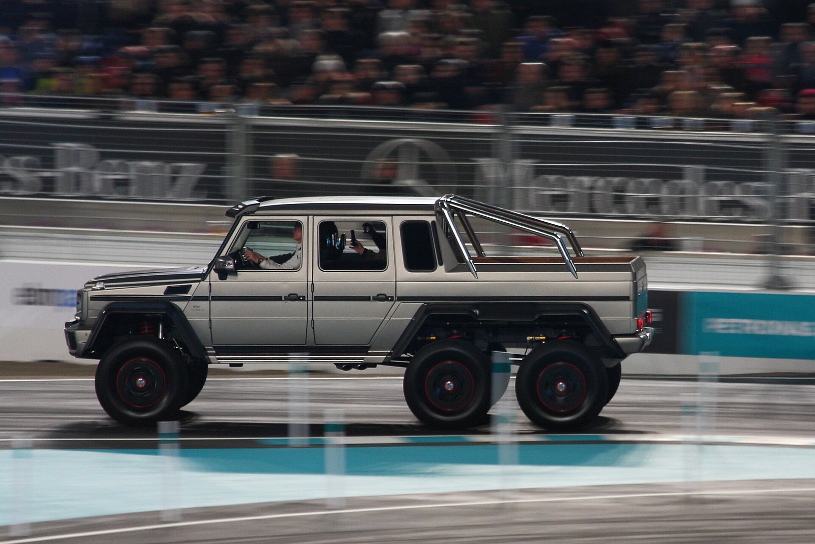Mercedes-Benz G63 AMG 6x6