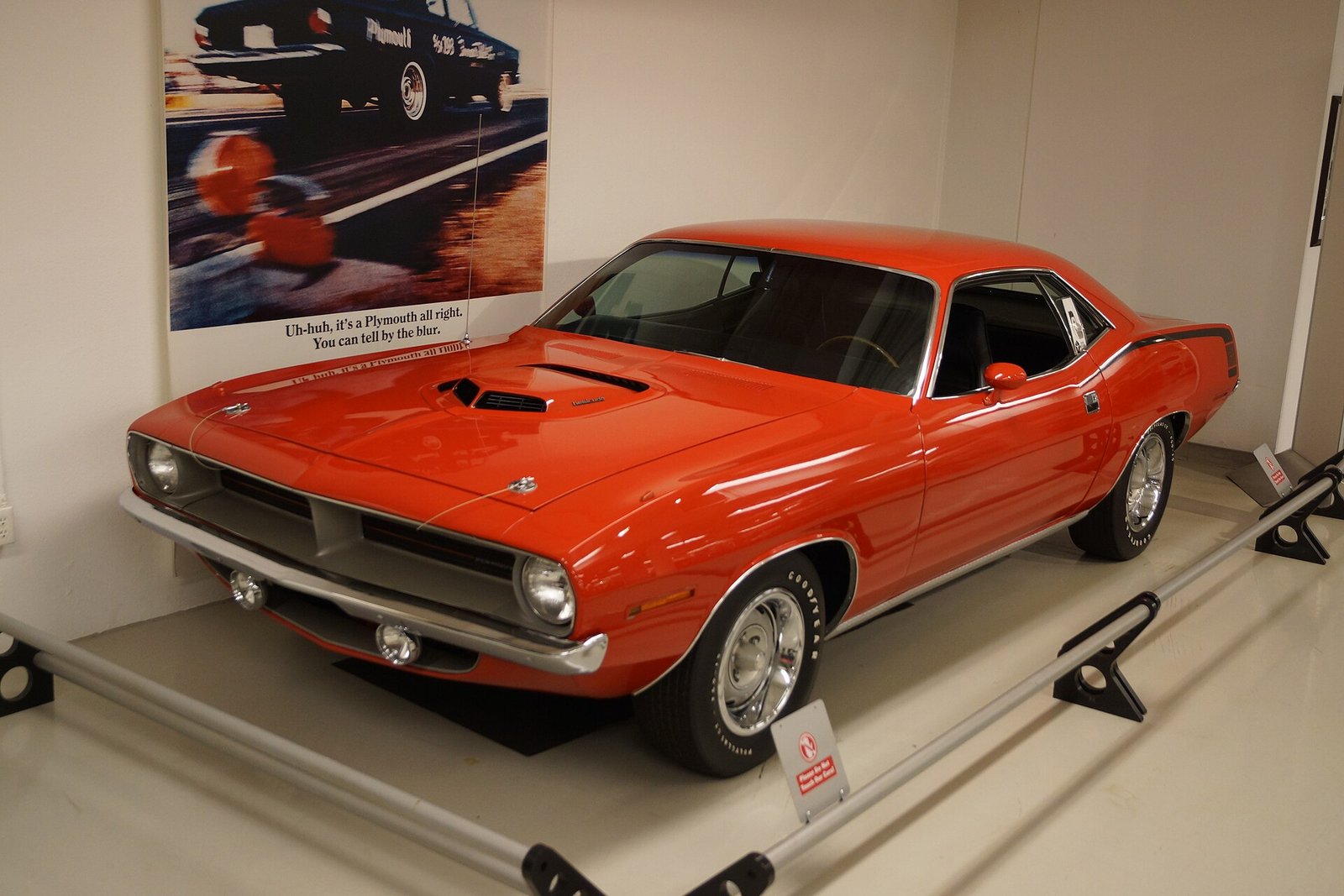Plymouth Hemi 'Cuda arancione del 1970