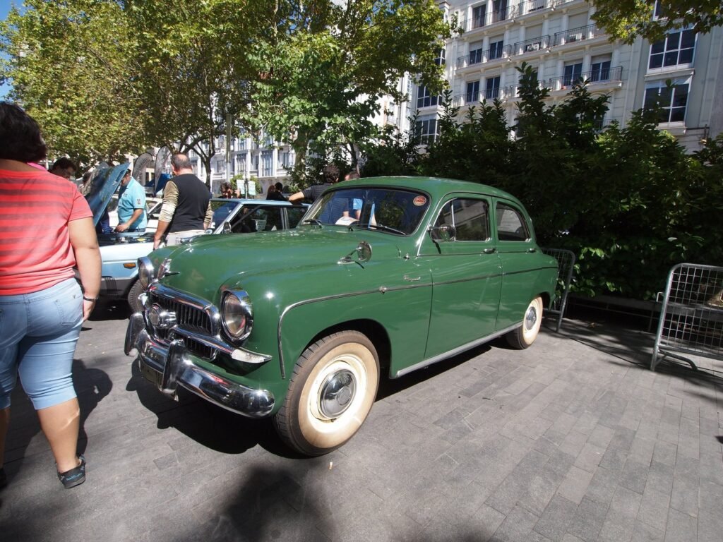 1955 SEAT 1400 B, the Fiat-licensed sedan Spain's state holding company wanted to make the only car built in Spain