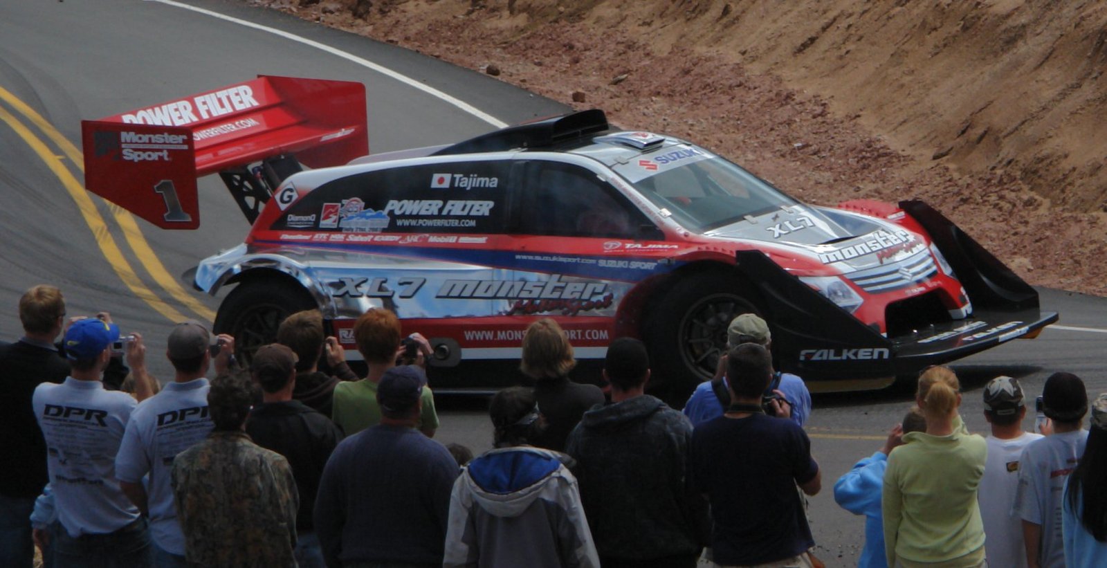 Suzuki XL7 Hill Climb Special di Tajima
