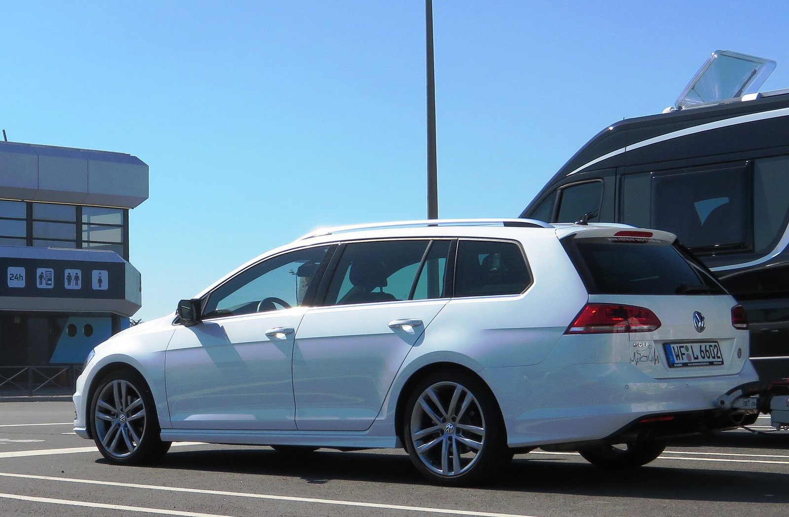 Volkswagen Golf Variant, la station wagon sulla stessa piattaforma